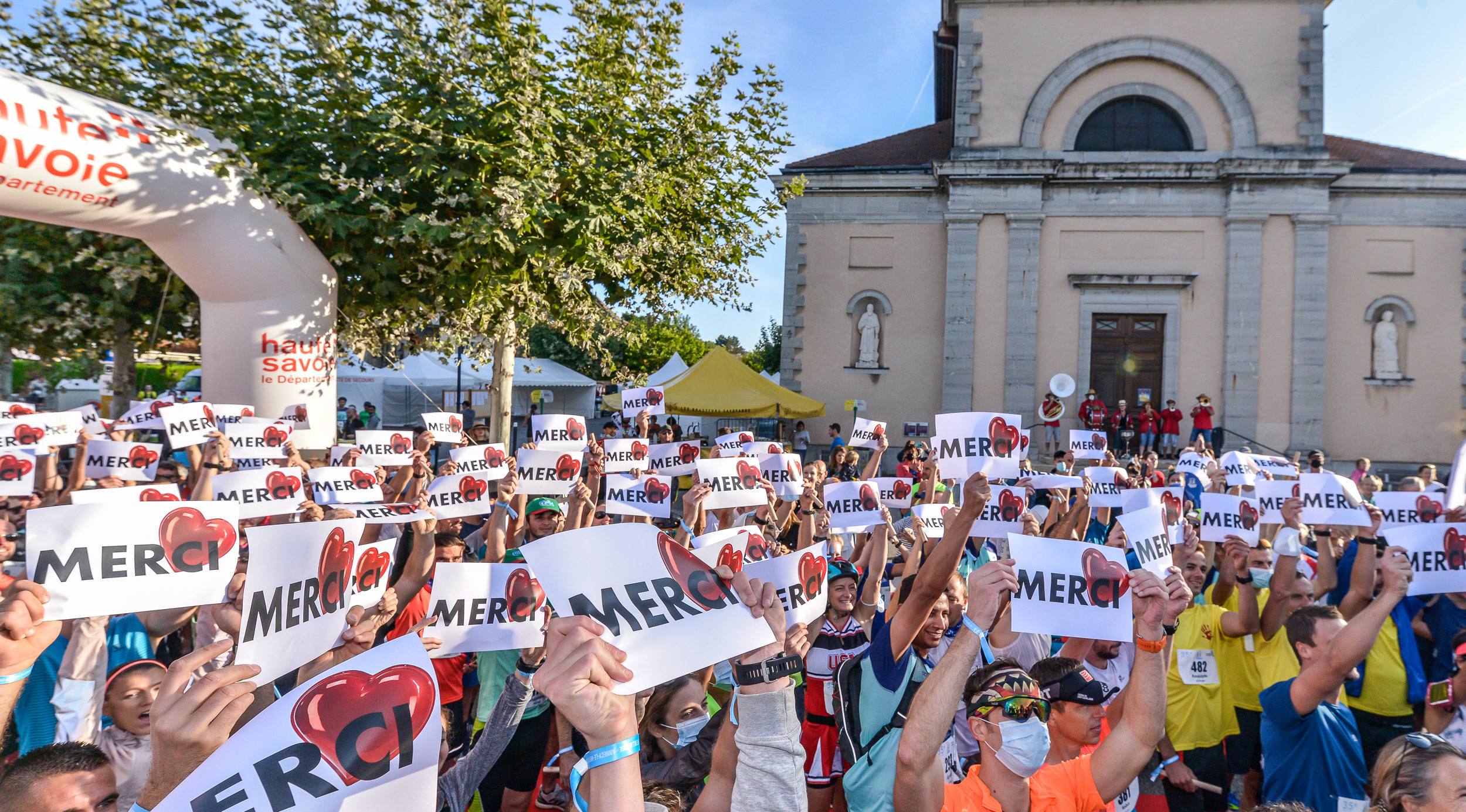 Merci aux bénévoles